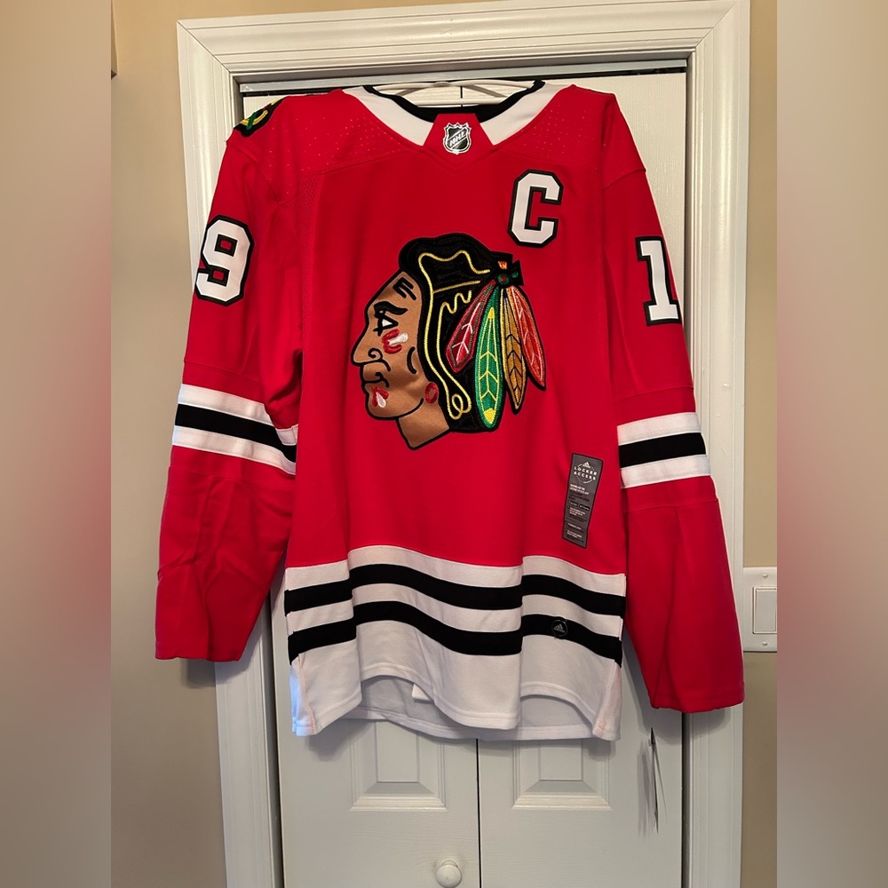 Authentic Adidas NHL Chicago Blackhawks Jonathan Toews Jersey